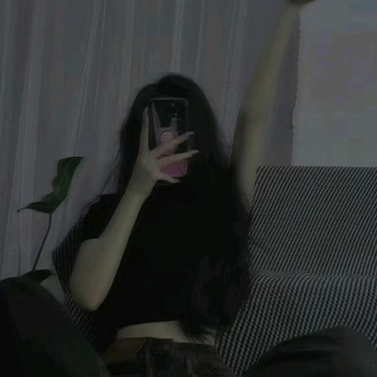 抽疯的小二货吖