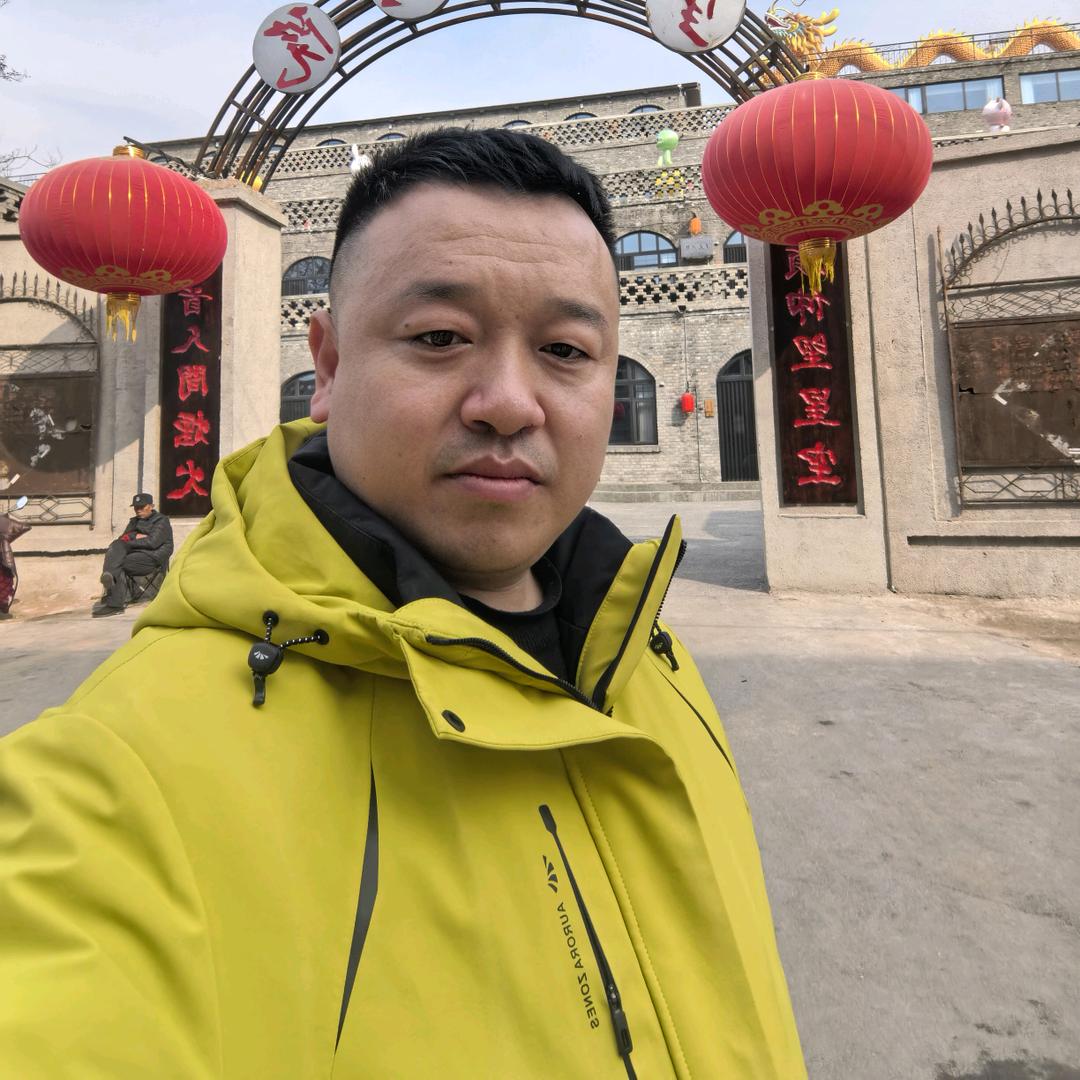 南智邱冠男烧烤专注羊腿羊排二十年