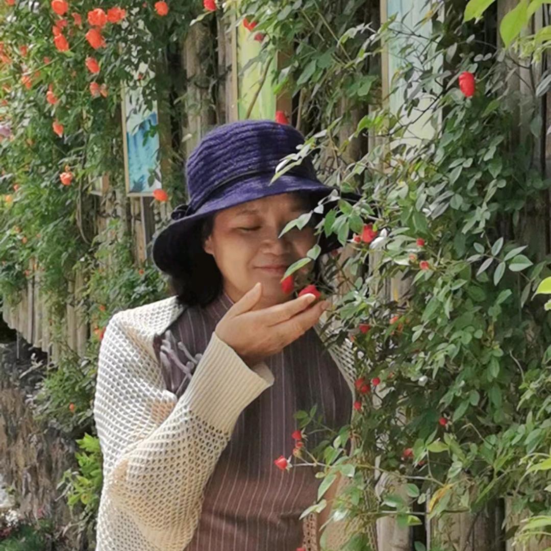 萤火虫＿伊潇苒