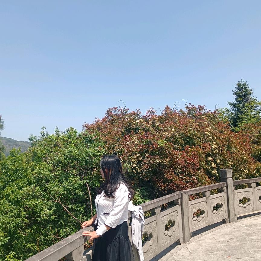 幸福离我好远