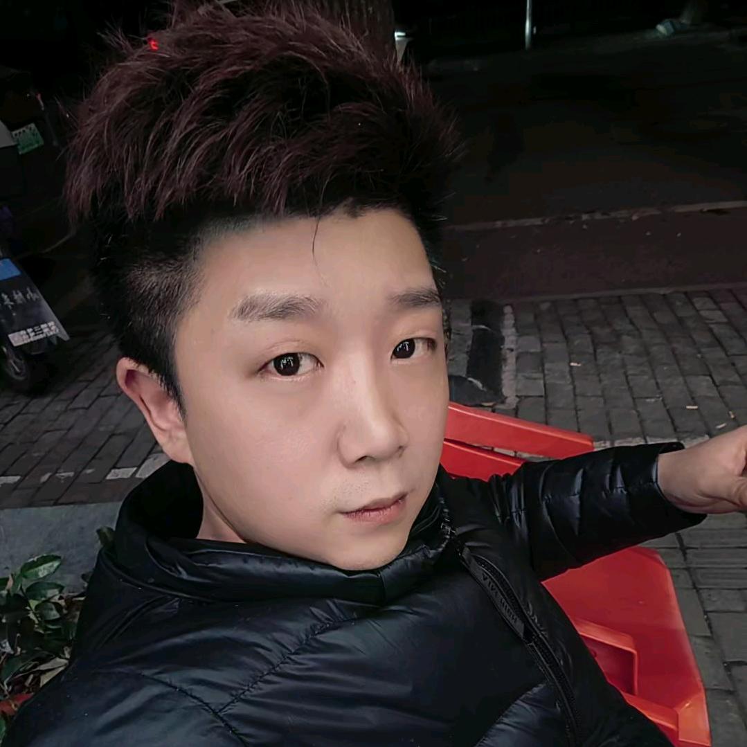 田小龙