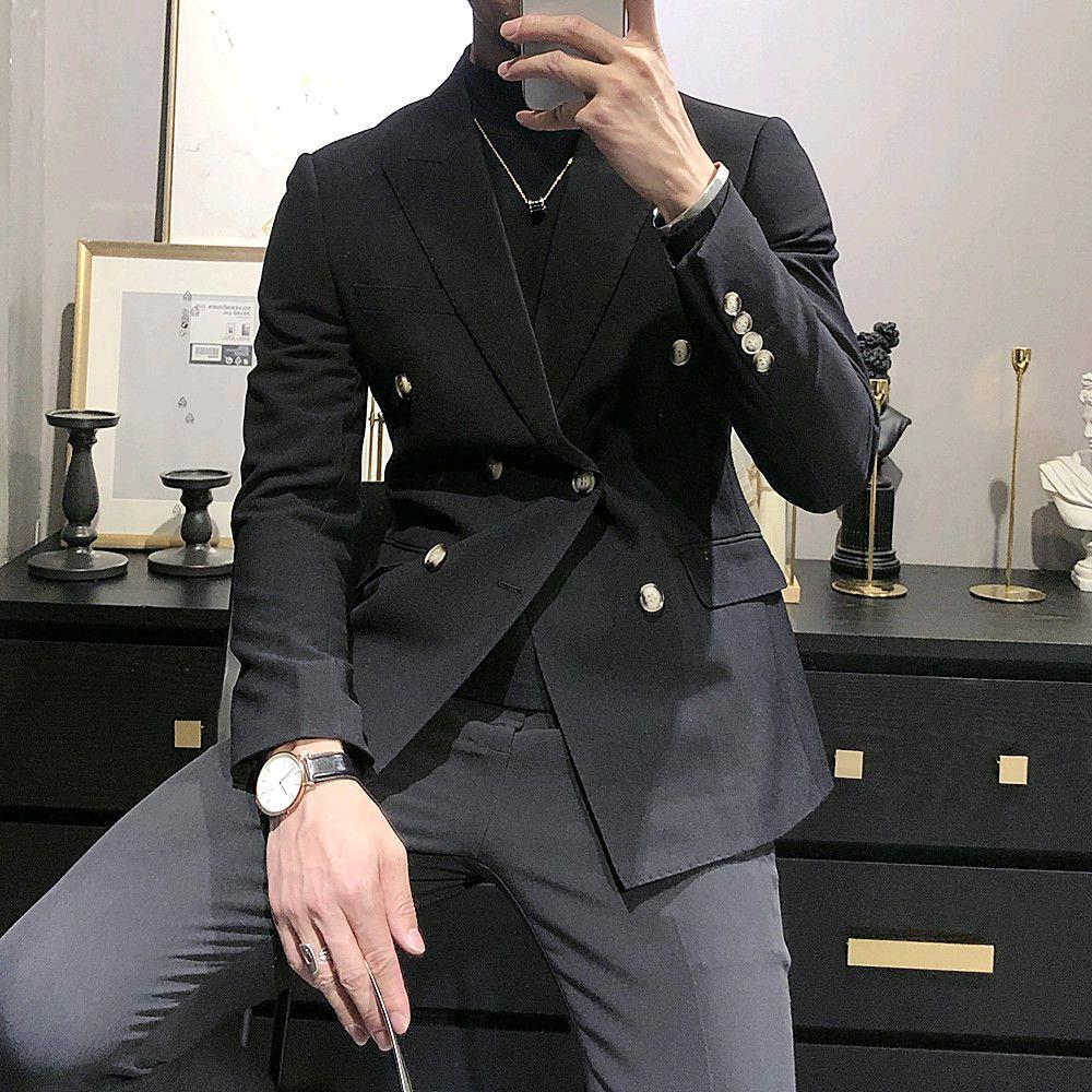 Suit劉
