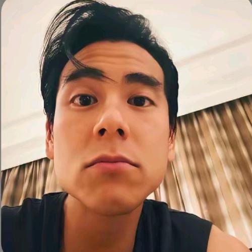 就一男的