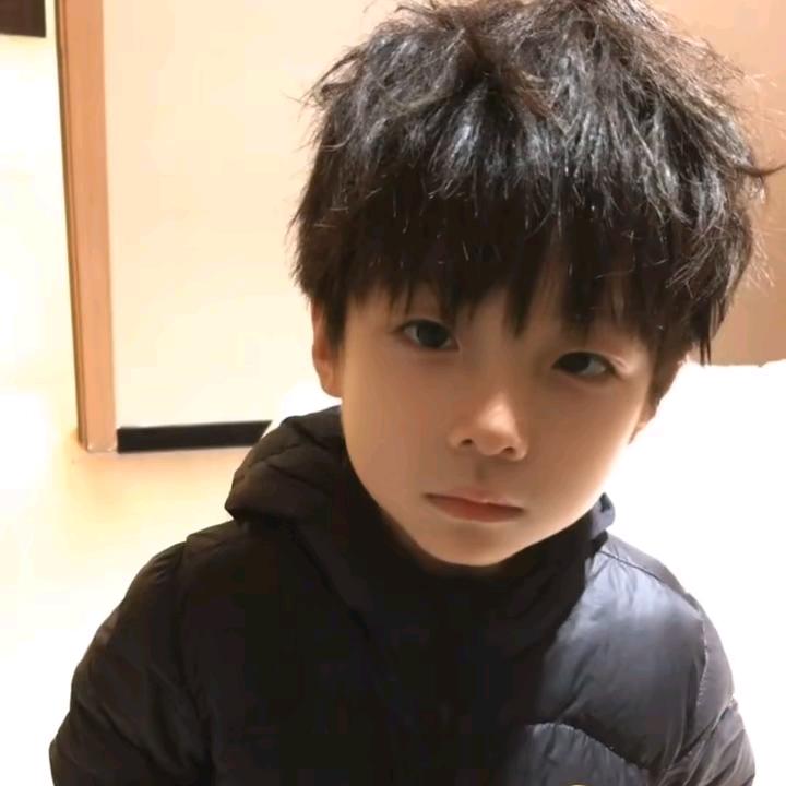 星际酒吧小阳