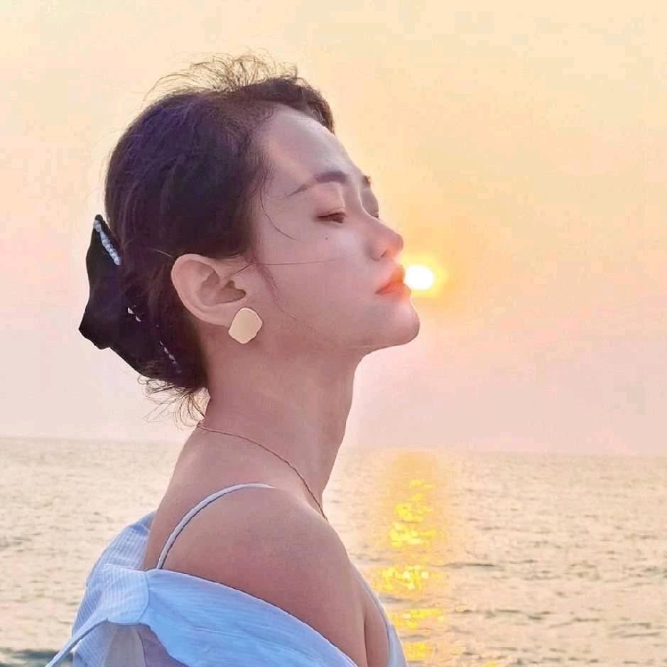 ALEX-小米粒儿～