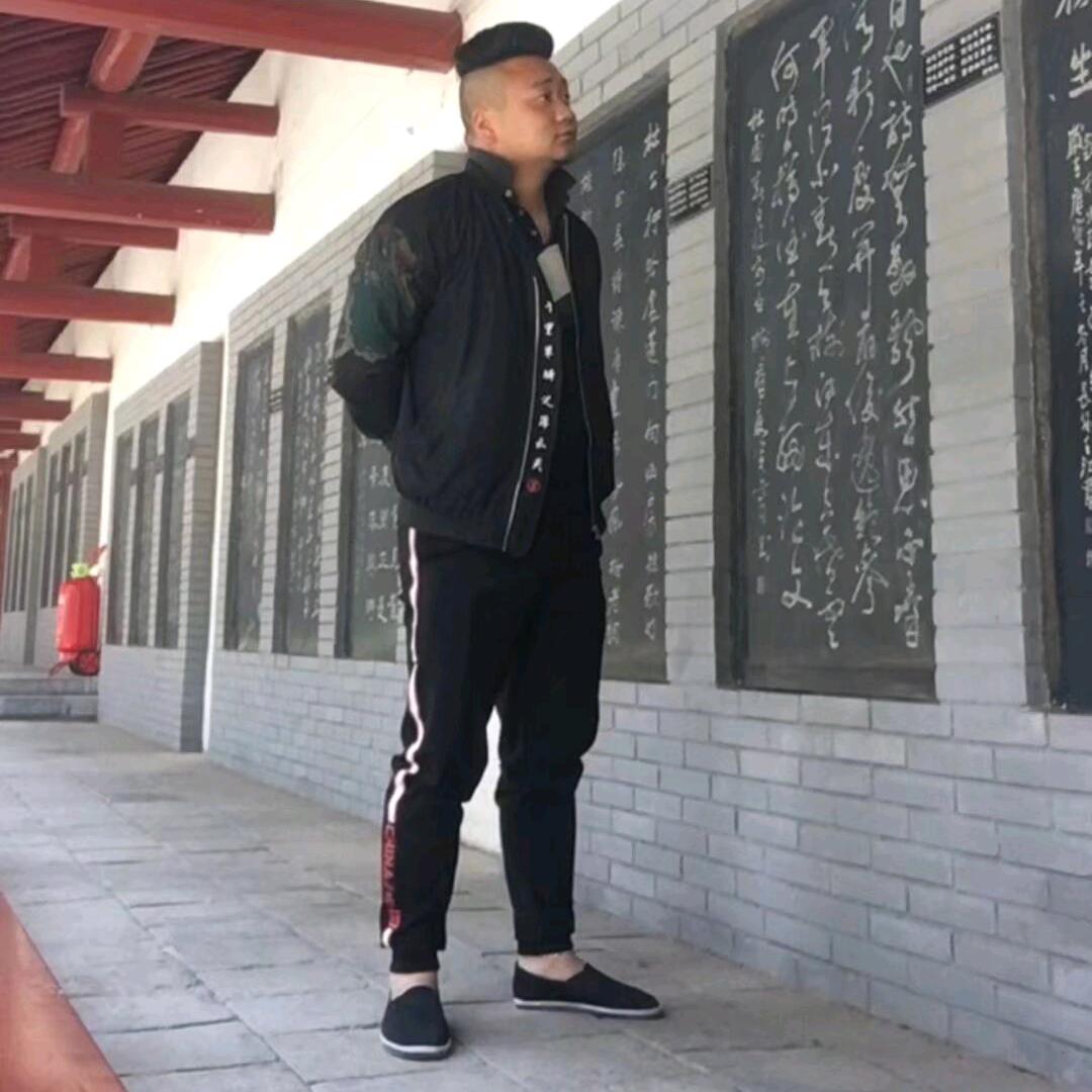 土豪哥CBL(收废品)