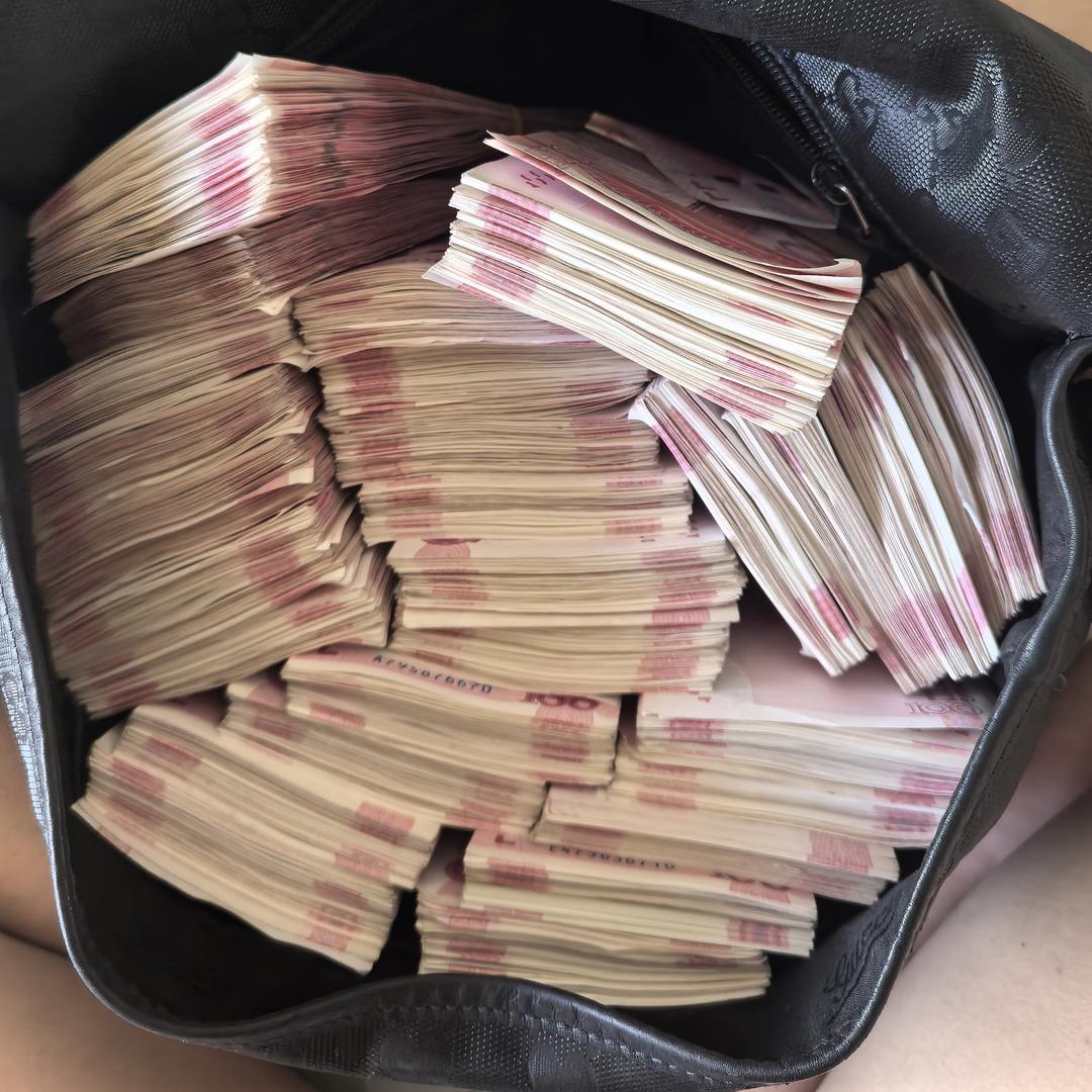 ꧔ꦿ℘简单💞就꧔ꦿ℘好💞᭄᪲ᩚ