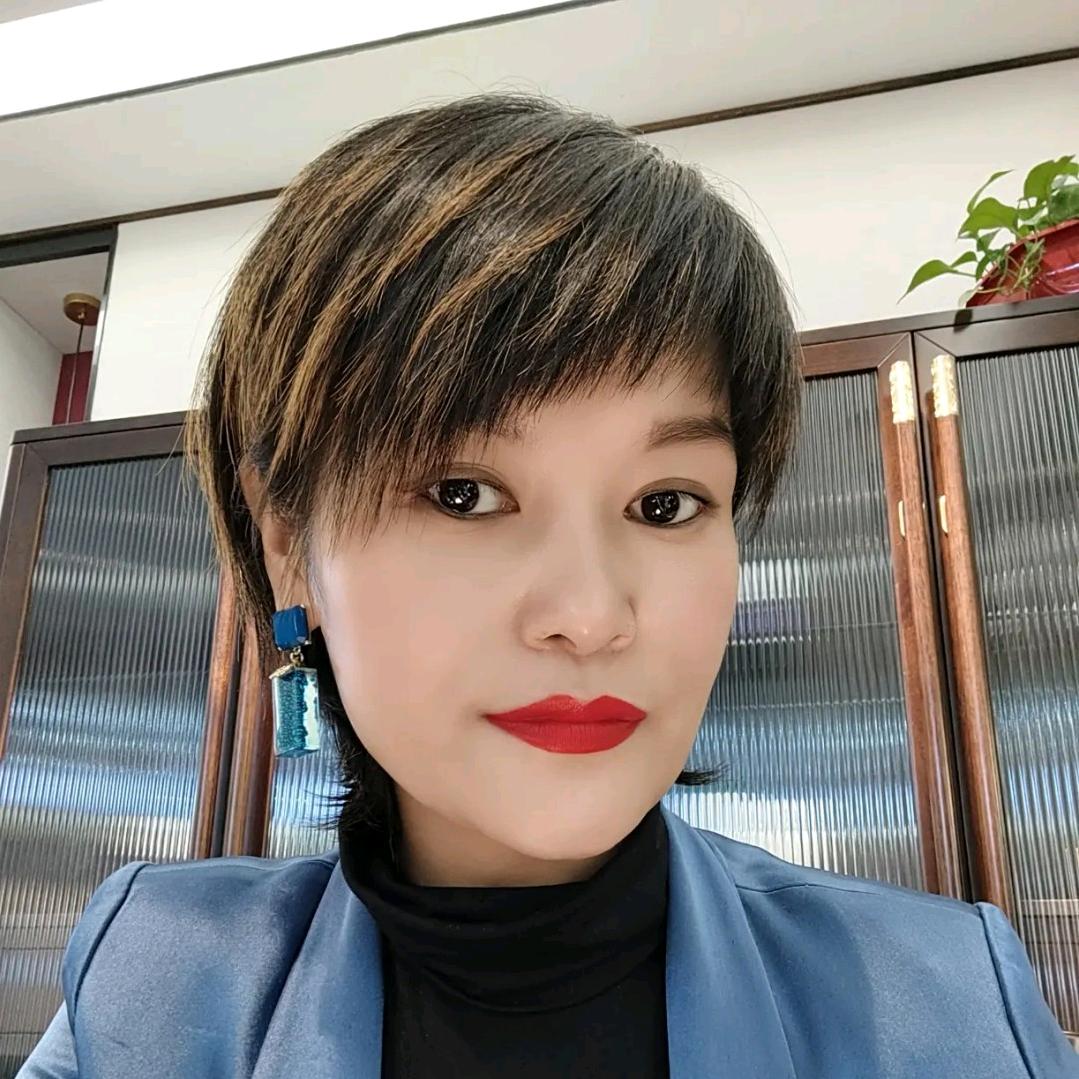 新绛县派沃空气能办事处二妮