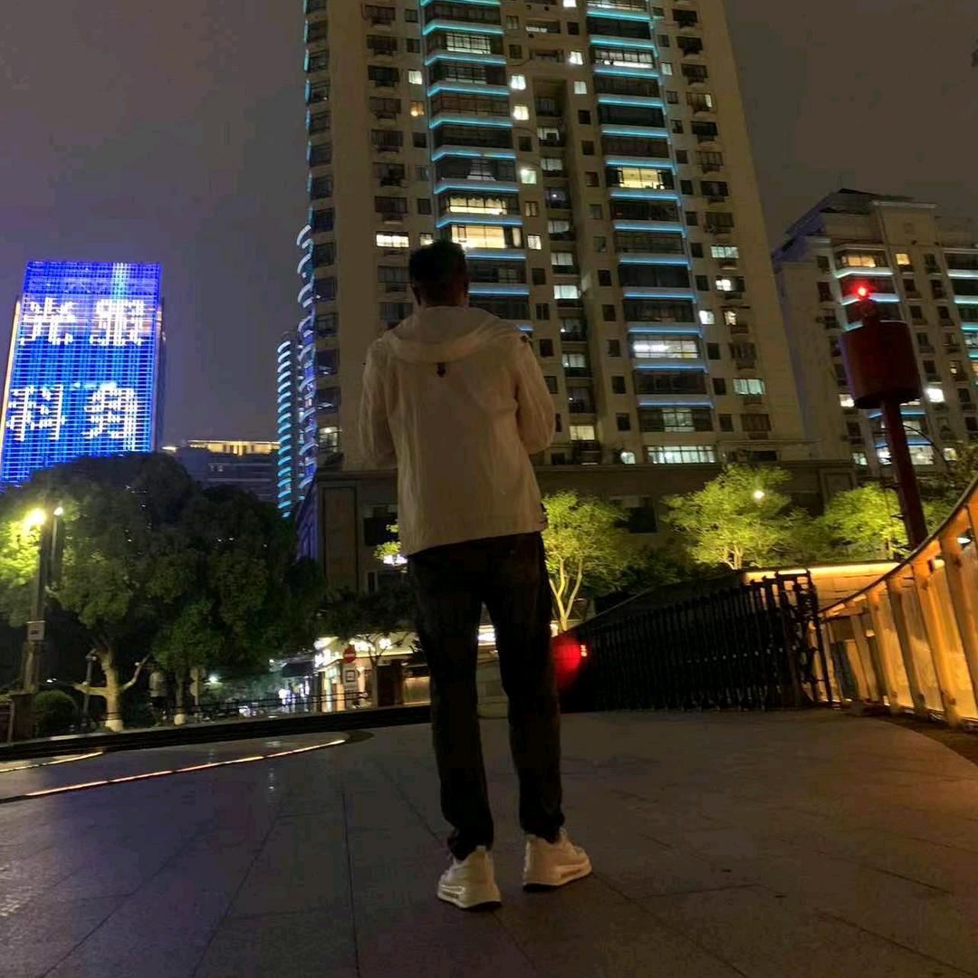 单身(இωஇ )男孩