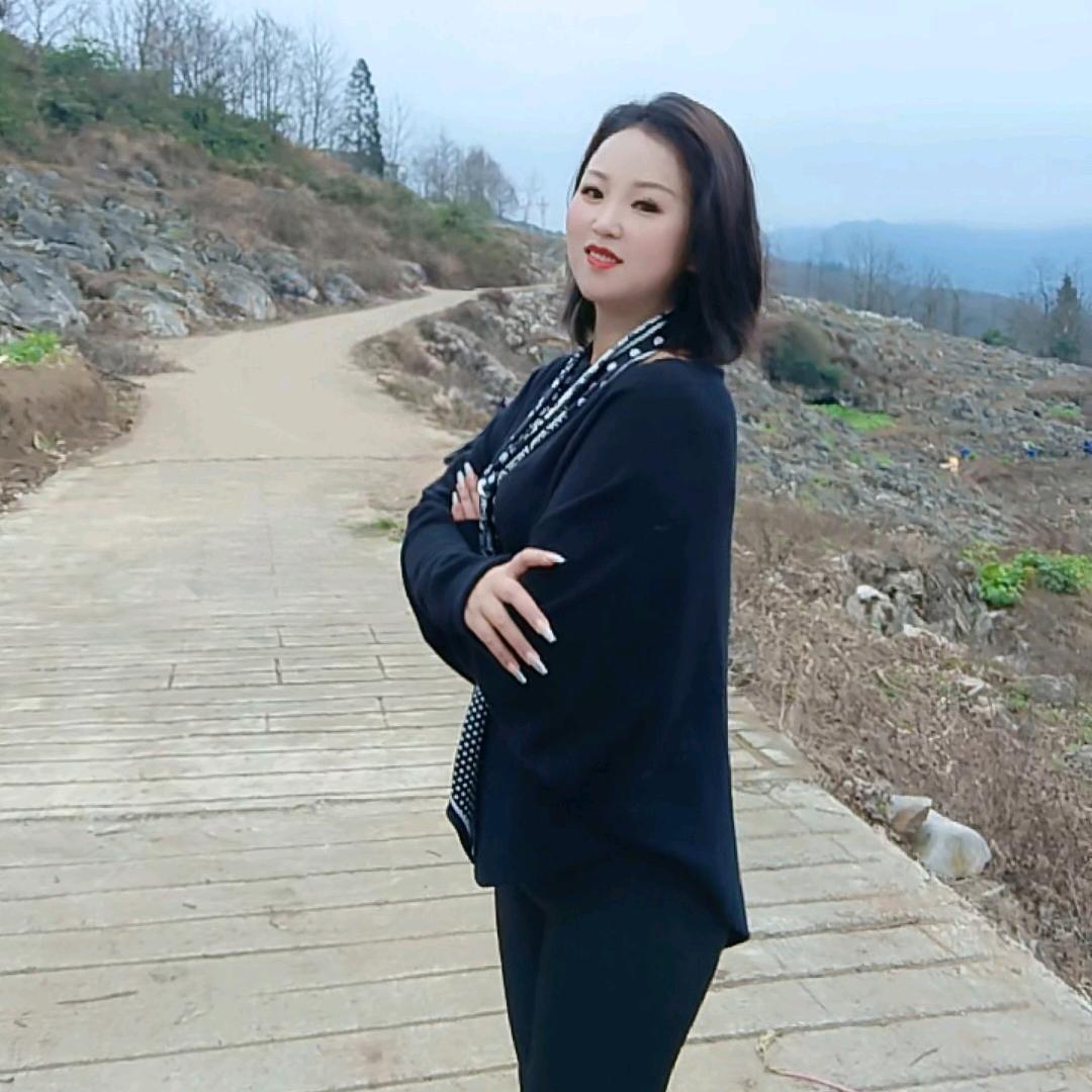 晓 凤