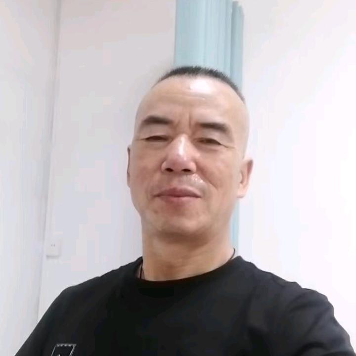 万兴