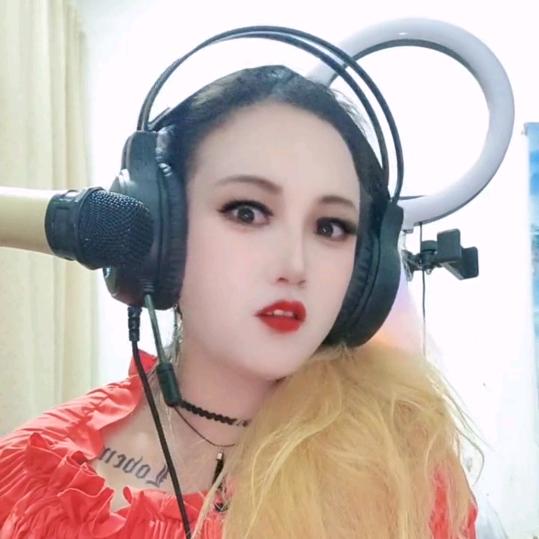 妮妮