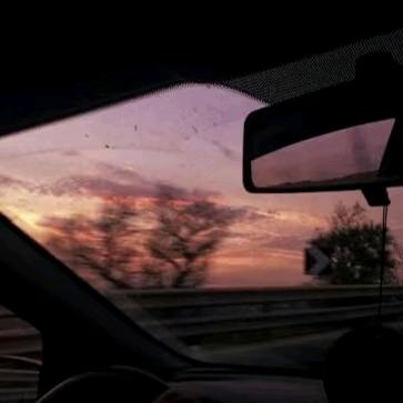 地摊串串小火锅、