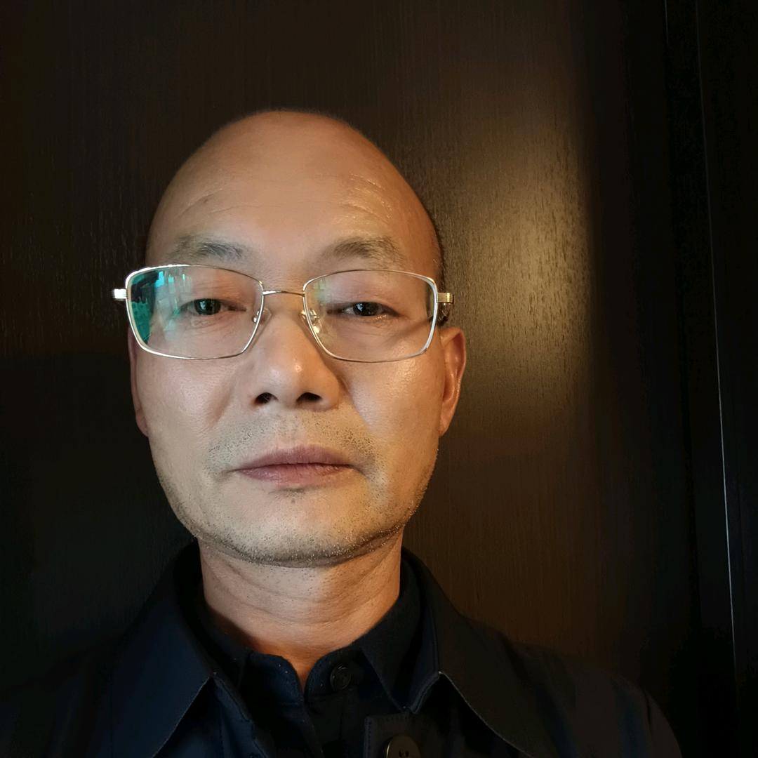 老农.