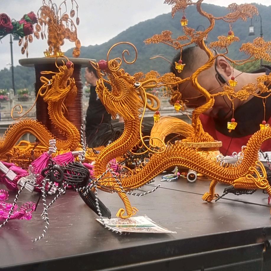 三个孩子的单亲爸爸
