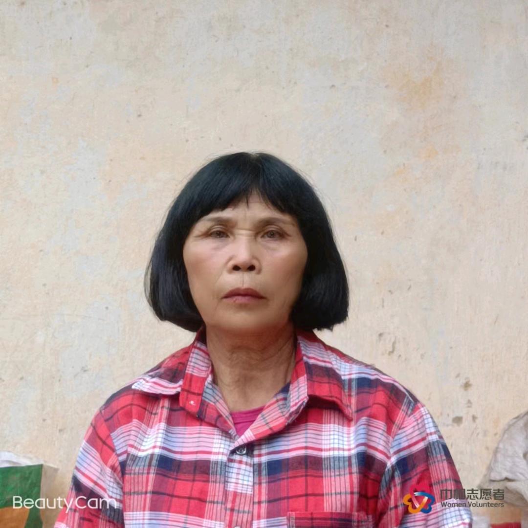 黄姐姐：上午9:30分开播，谢谢友友光临