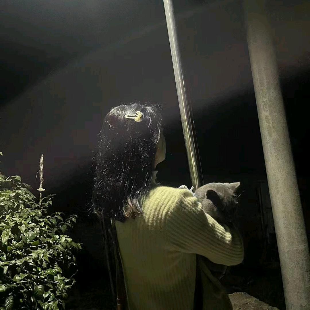 张笑笑💫工地妹儿💫