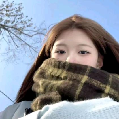 奶油色的小金毛