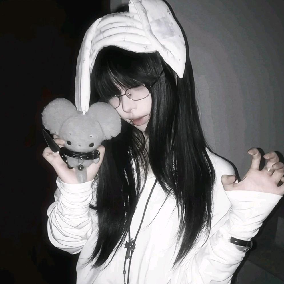 泊 雾☁️