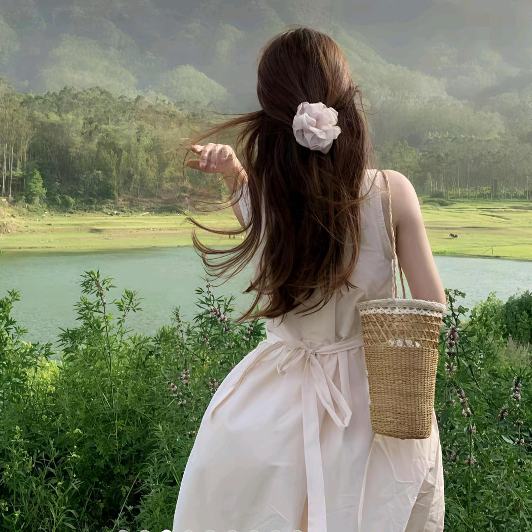 @୧ℯ⃝墨🥀ꦿ໊璃᭄໑҉: