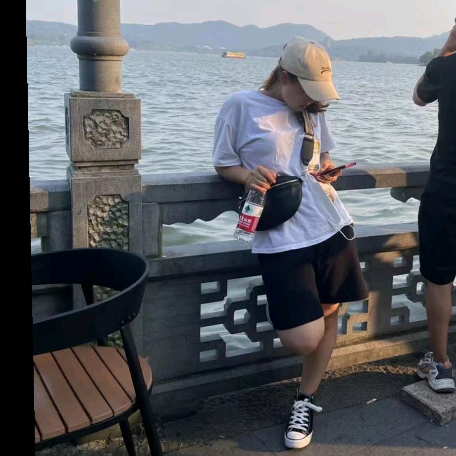 小杨同学👩‍🎓