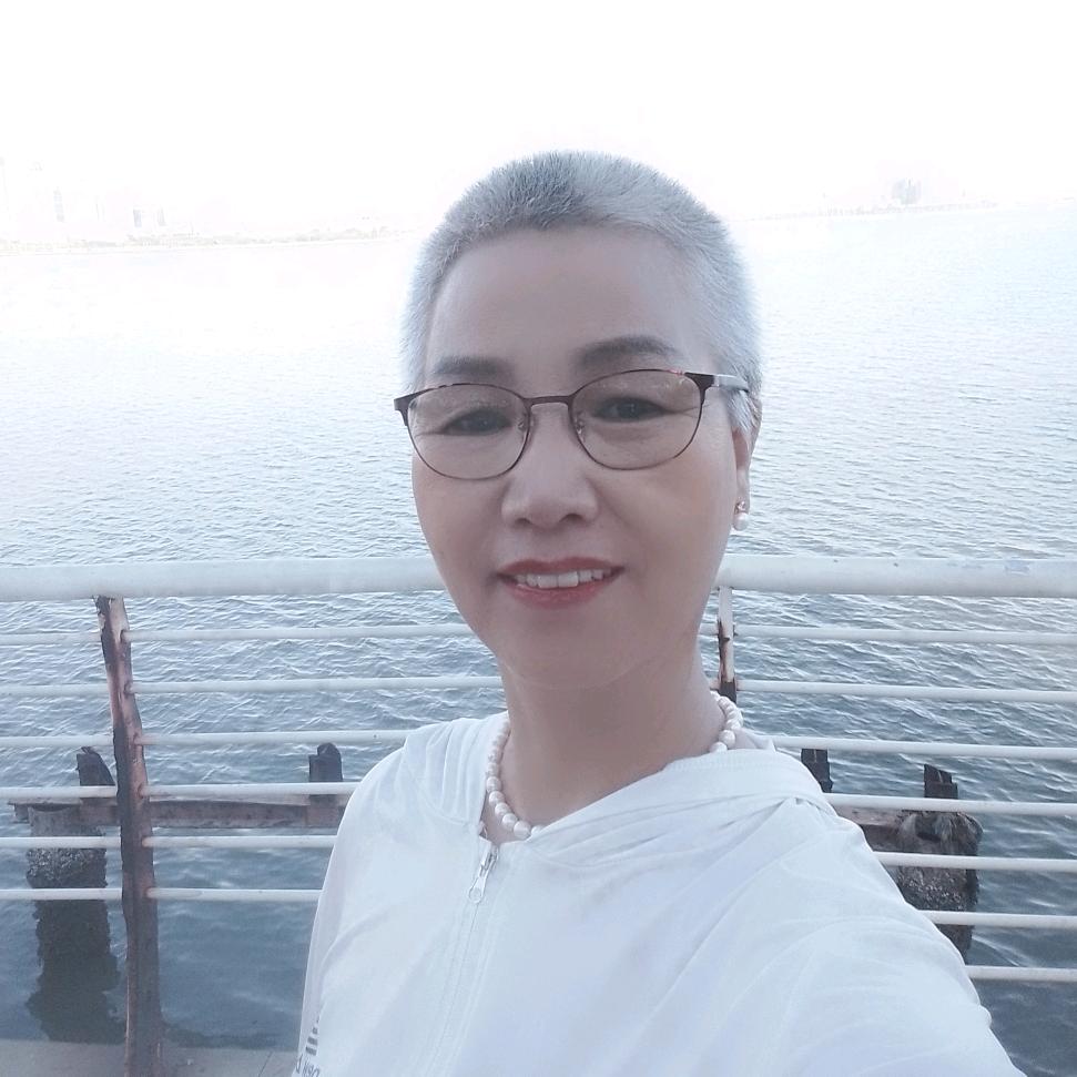 海南跨境光头萍姐