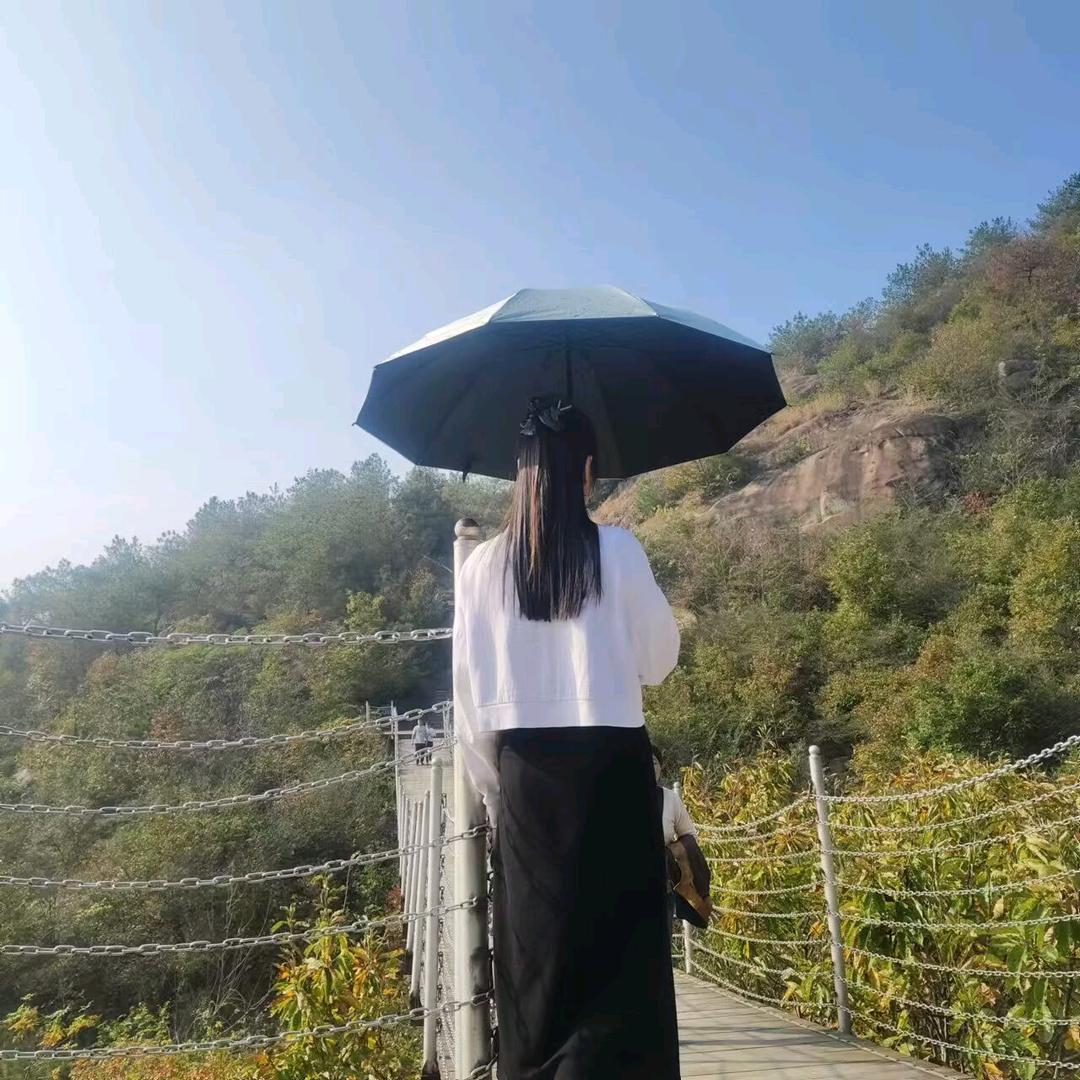 念念