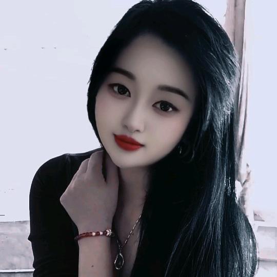 淡然一笑$