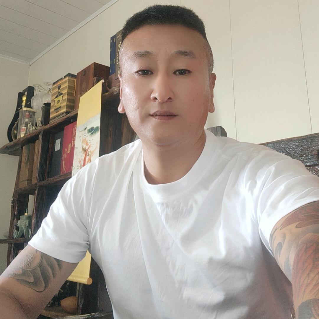 胡伟超市有限公司
