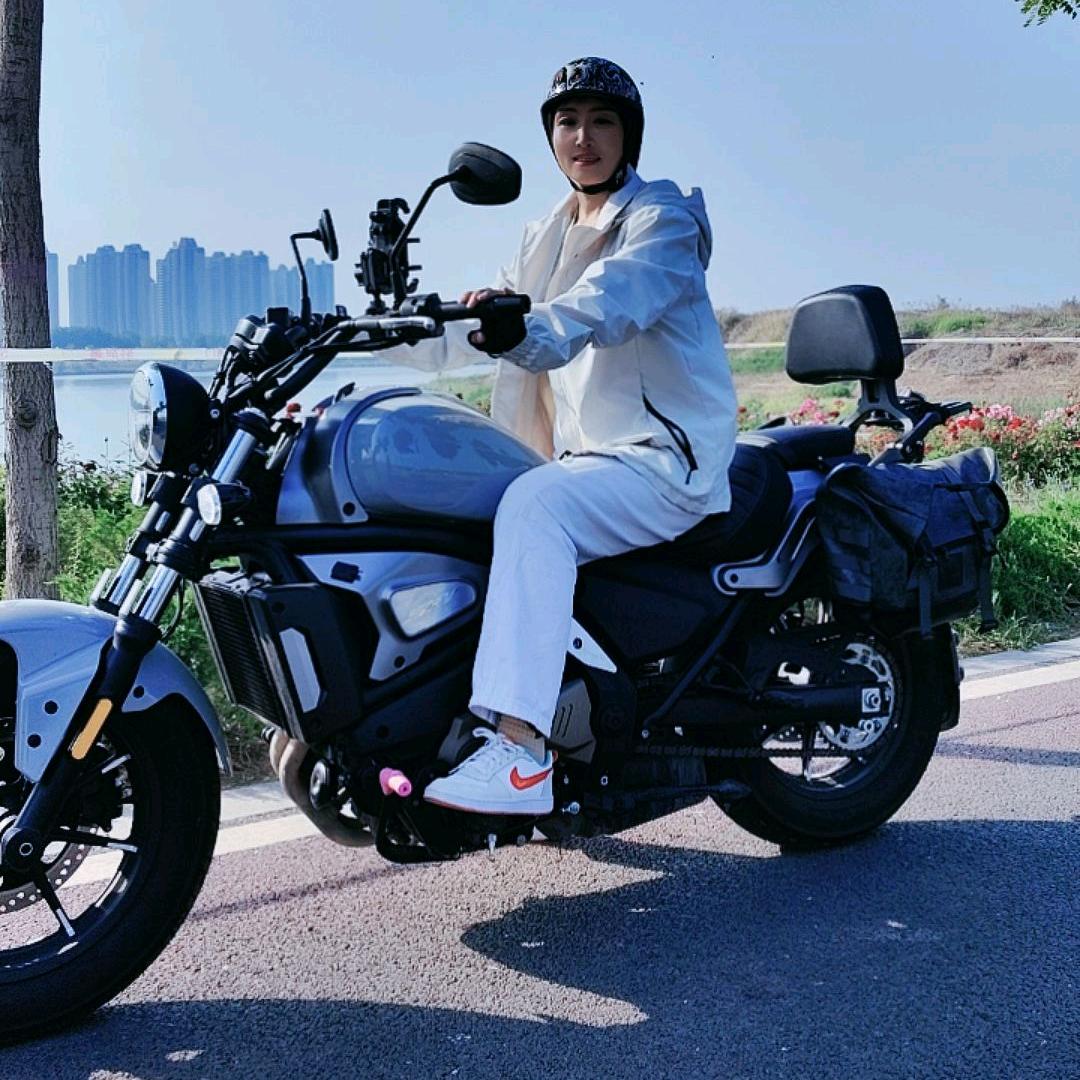 夏凉浮生半城雪