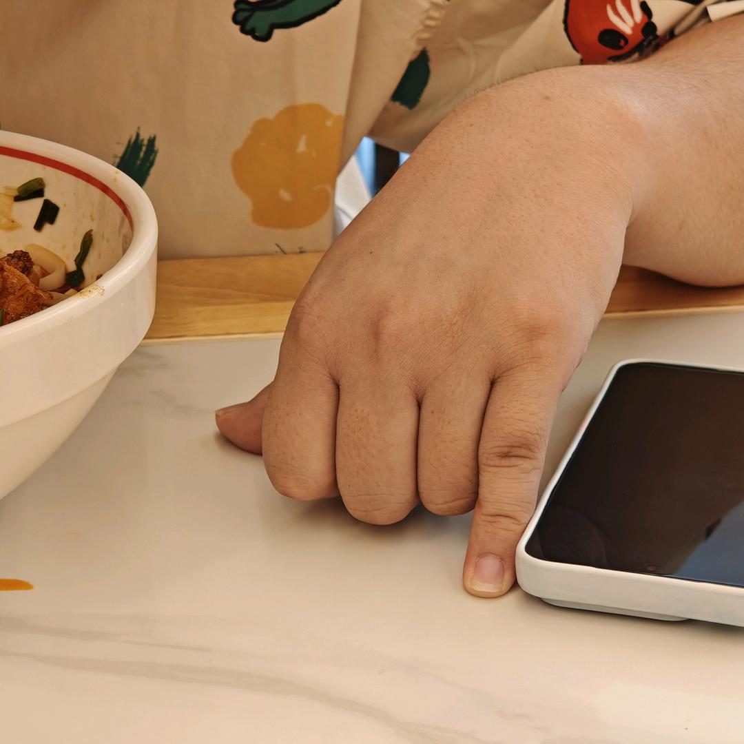 梅龙尼卡海问香