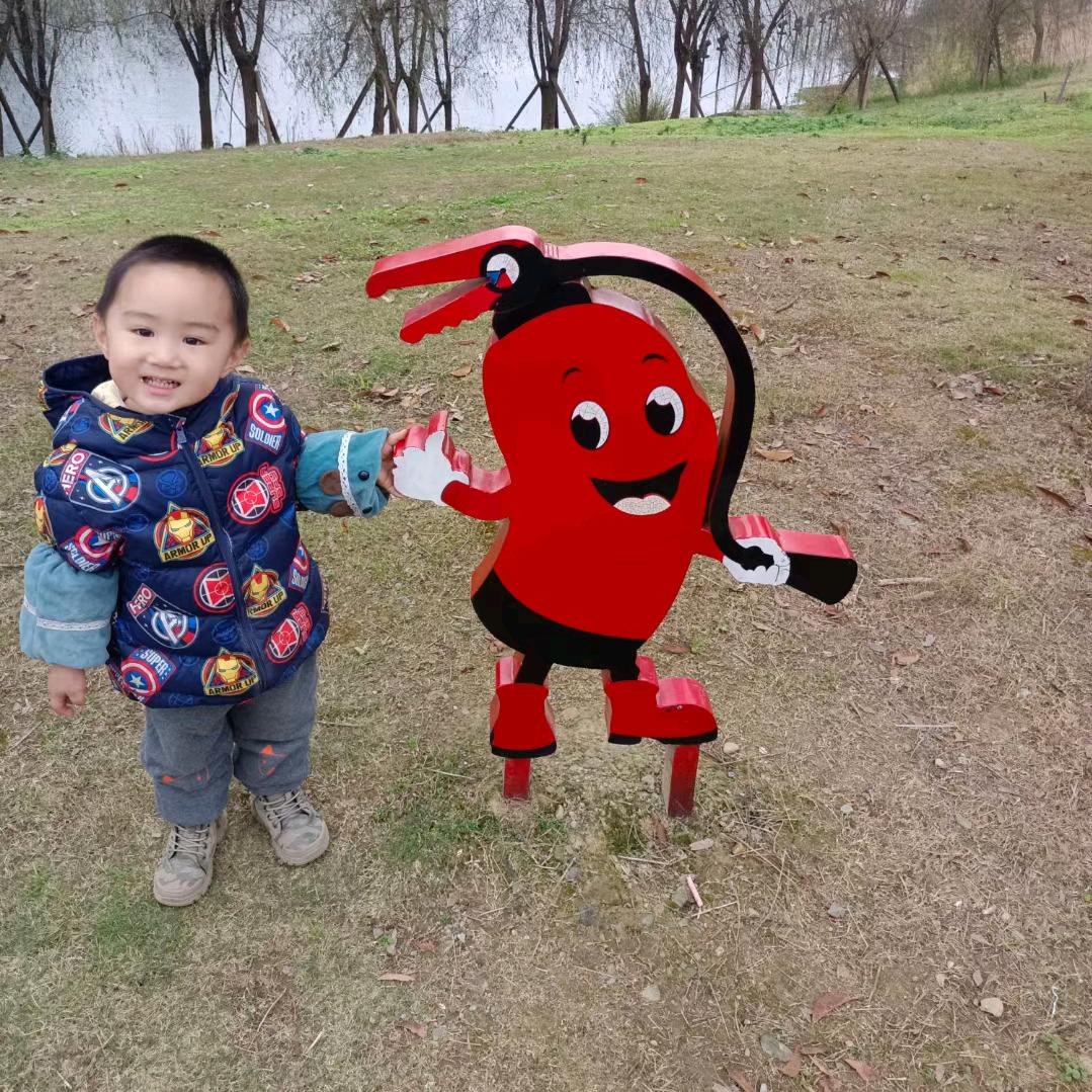 老田带孙