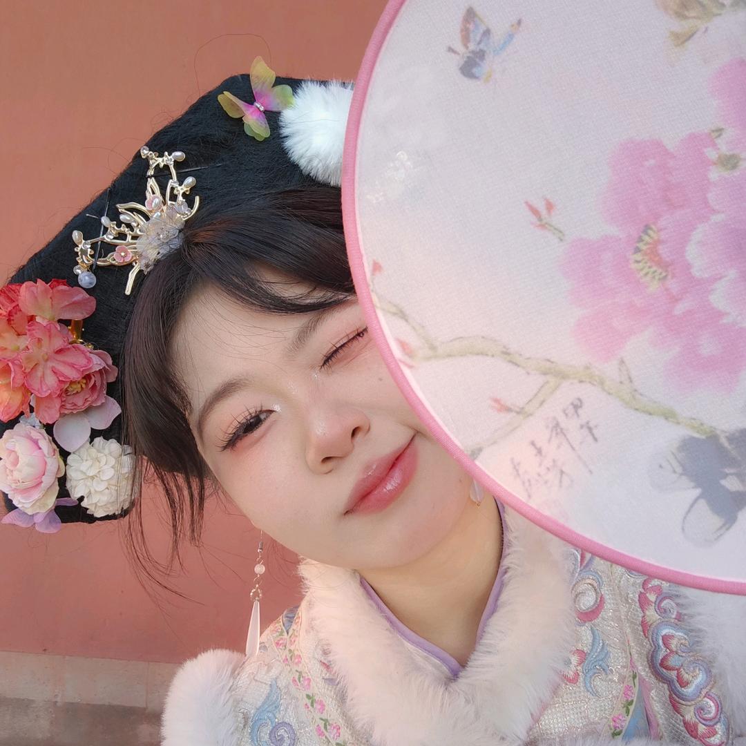是小婉呀