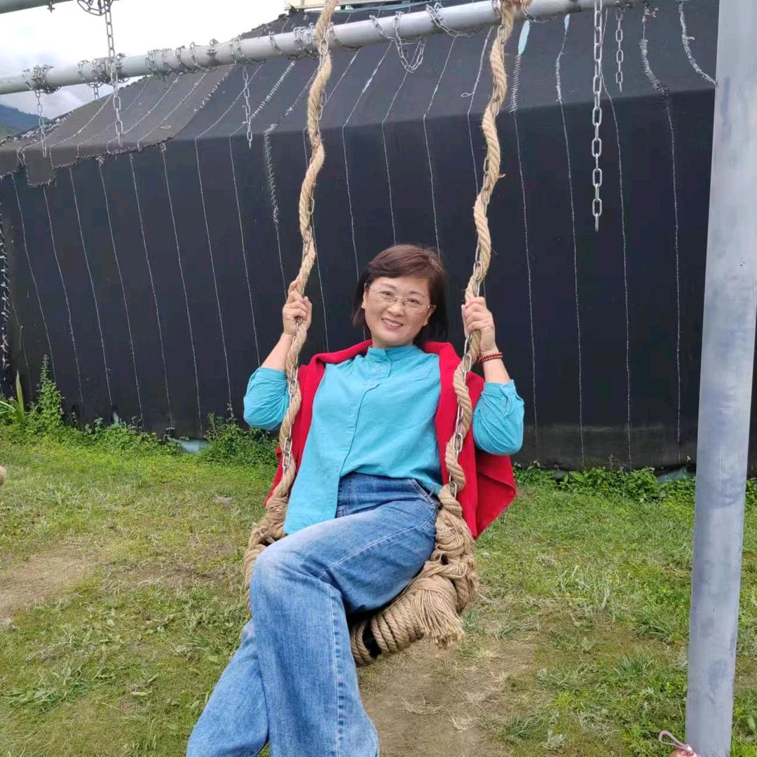 吉祥姐（一人一车自驾）