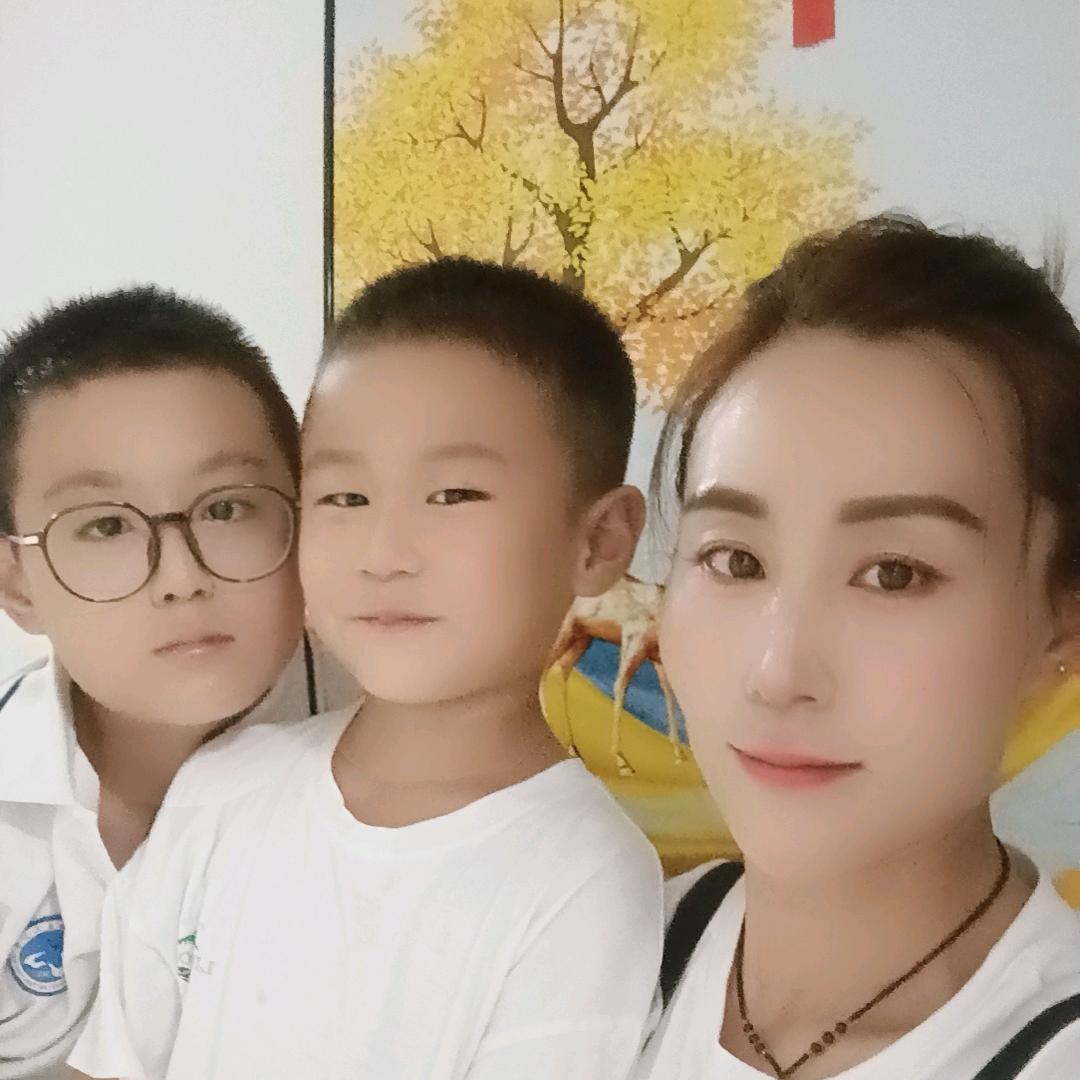 乐宝😀石头妈《请勿连赞》