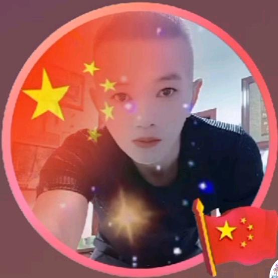 《蝴蝶配蜻蜓》