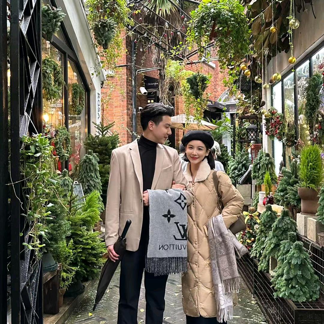 张婉秋～轻奢女装