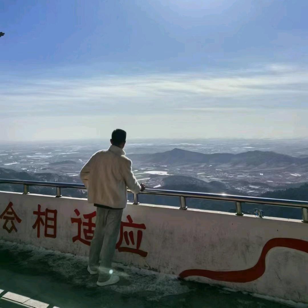 浩冉很平凡，
