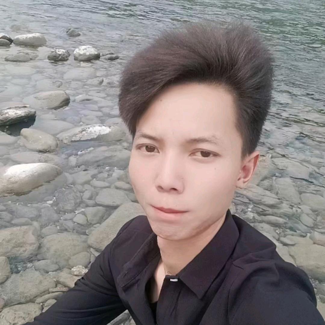 陌小星