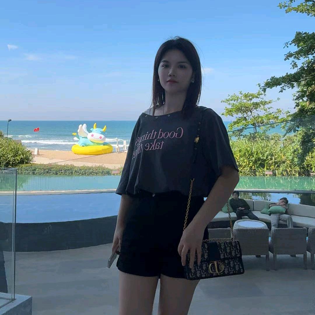 玲จุ๊บ