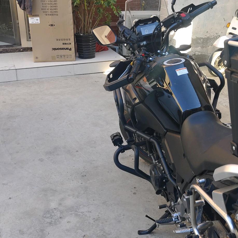 微山湖的水渠青