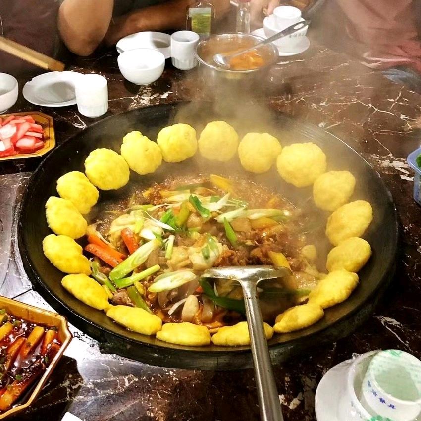 金沙县重庆柴火鸡二分店六姐
