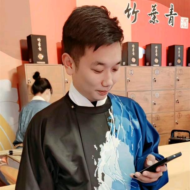 故事里的男人