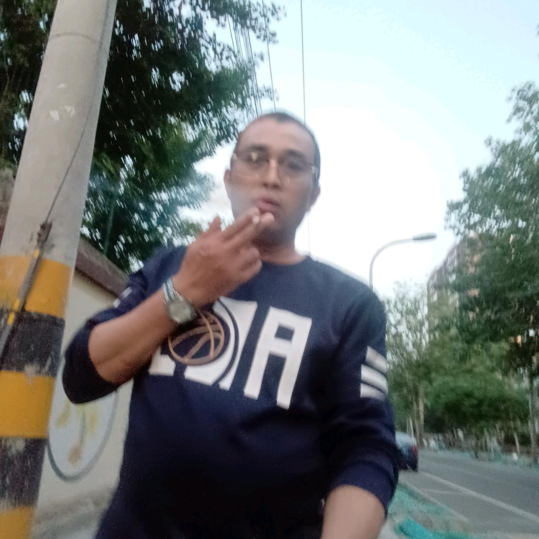 单身狗穷人