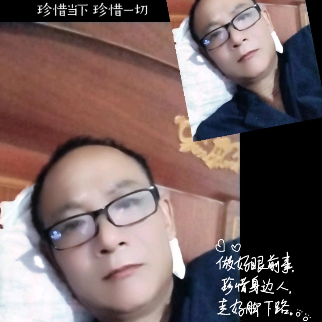俩郝爷爷