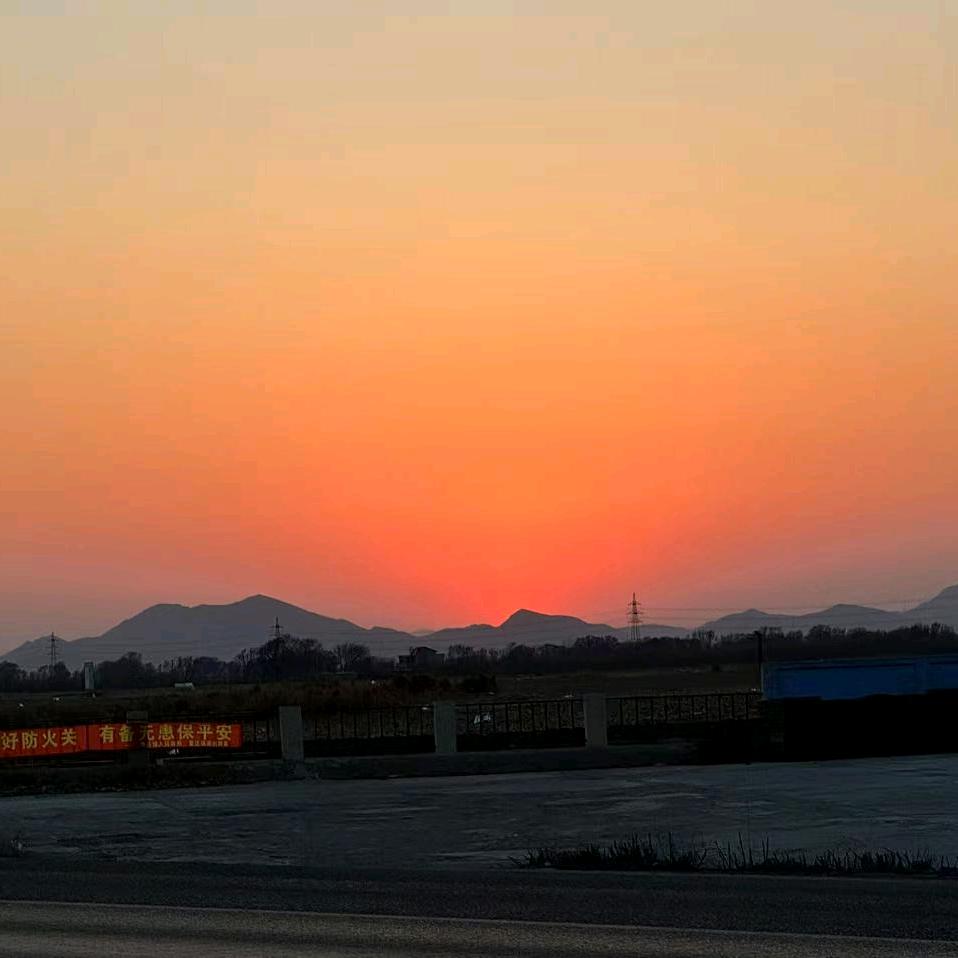 大y《不在抖音》