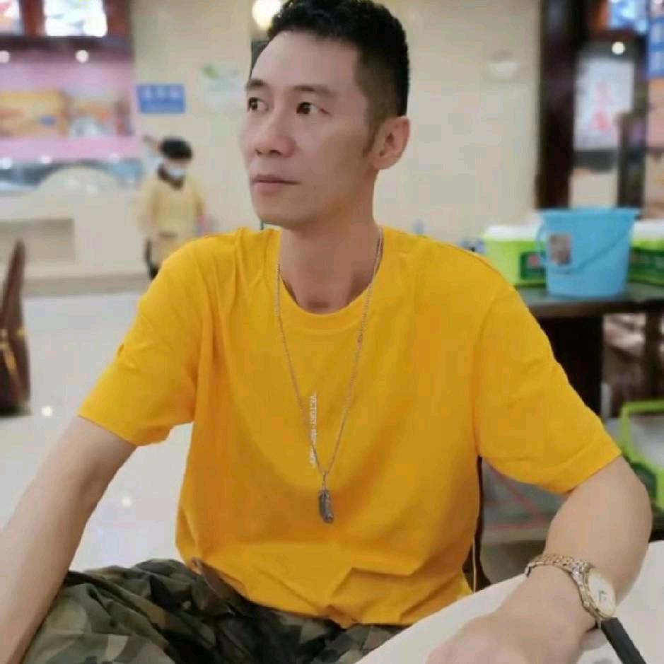 东山少爷（广州的明哥仔）情有独钟