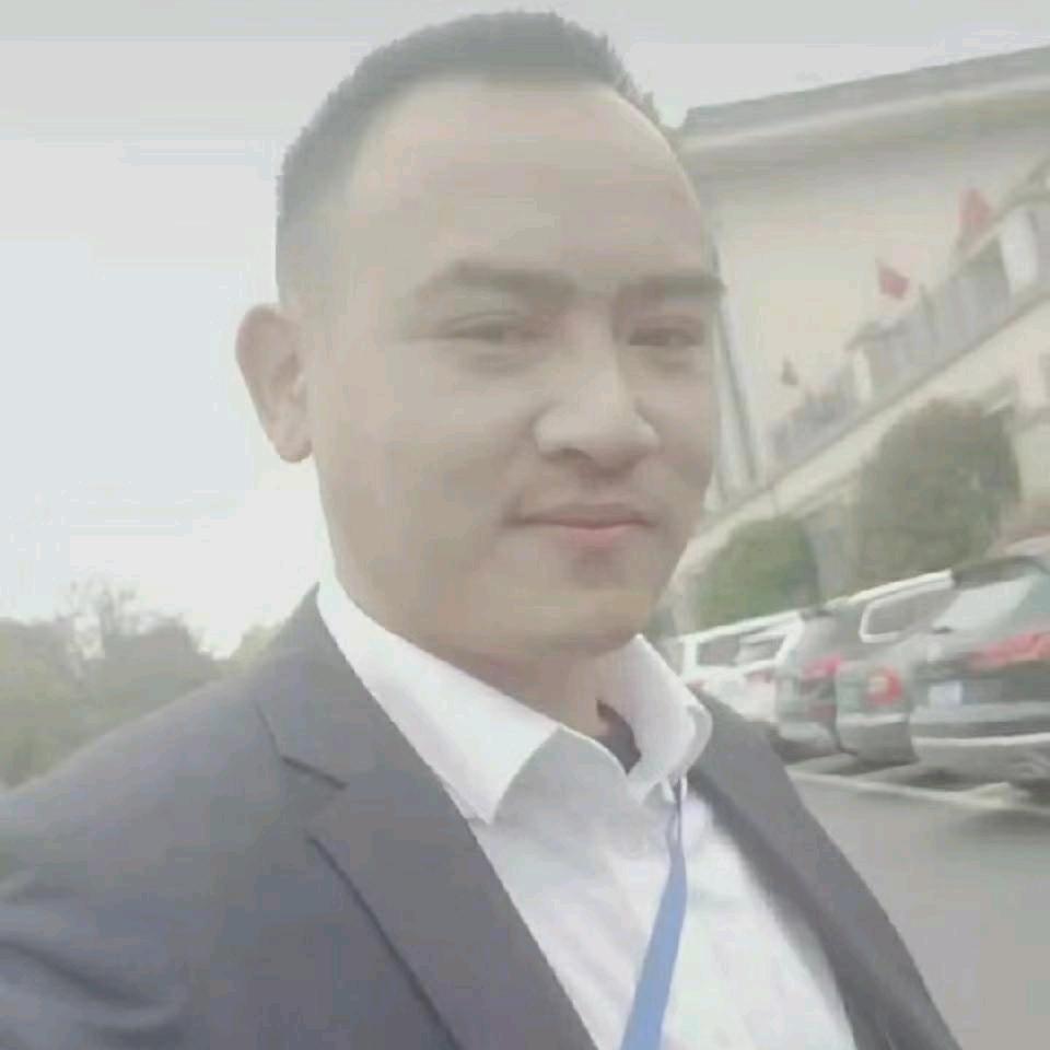 浦江开便利店 找 罗祥