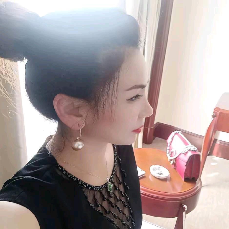开封玲姐大米盒饭