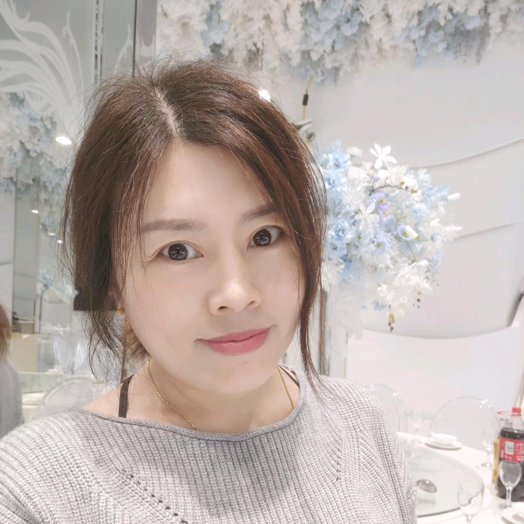 叶子(星期三酒店拒私聊)